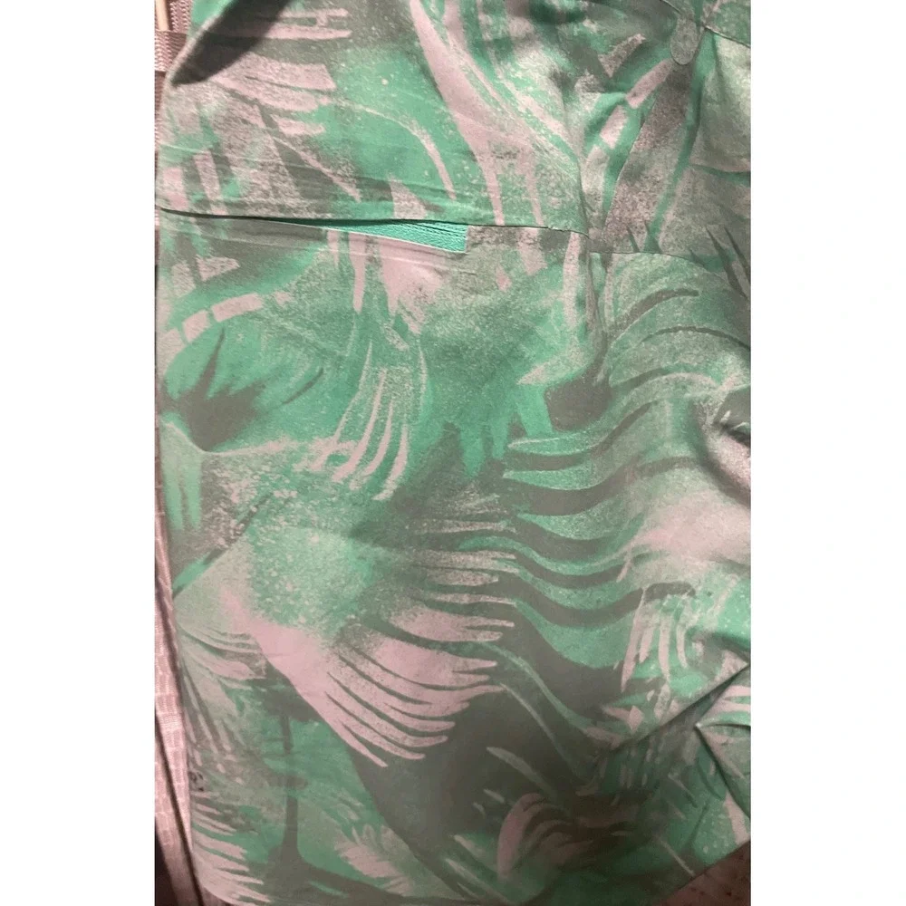 Lululemon Mens Green Palm Leaf Print Board Shorts Swim Trunks Size 38 Lace Up